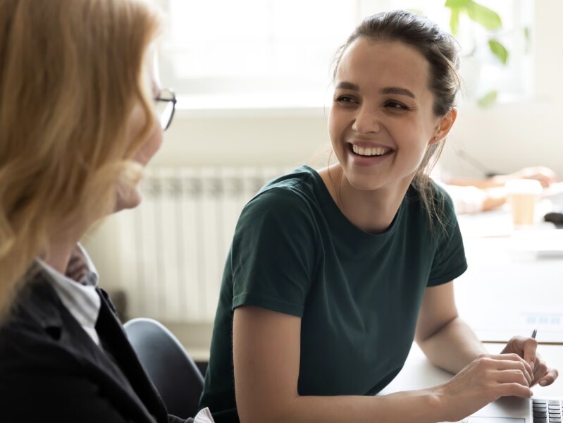 2 women at the computer